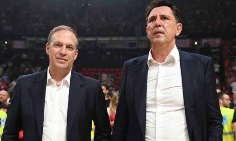 Οι δηλώσεις του Προέδρου του ΔΣ της Stoiximan GBL κ. Μιχάλη Μελή και του Γενικού Διευθυντή της Λίγκας κ. Ευθύμη Ρεντζιά μετά τη σπουδαία επιτυχία της Εθνικής ομάδας στο EuroBasket 2025.